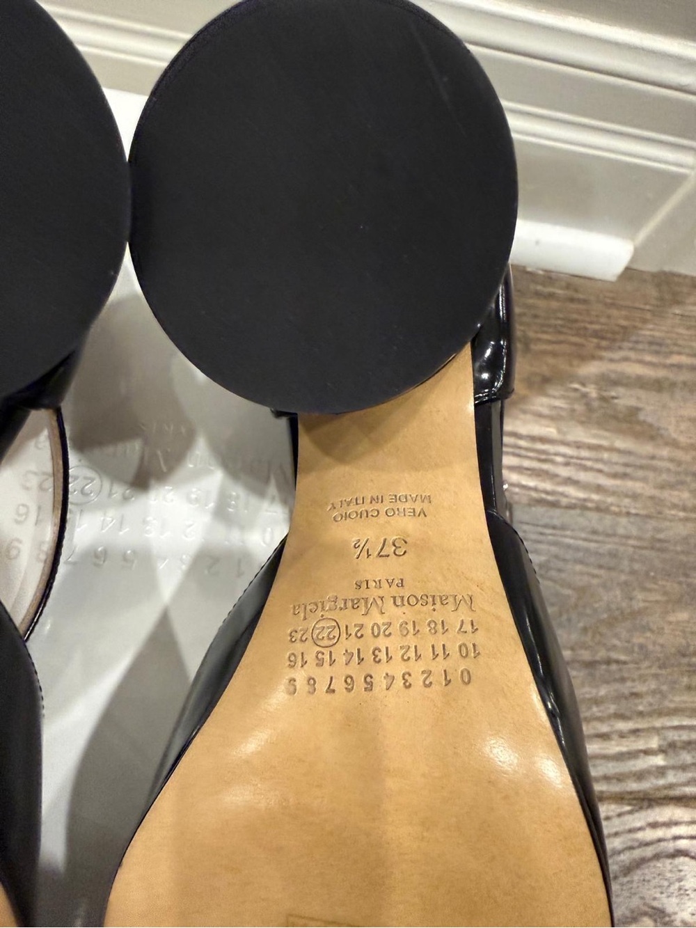 Maison Martin Margiela Black Split-Toe Cross-Strap Heels - Picture 10 of 10